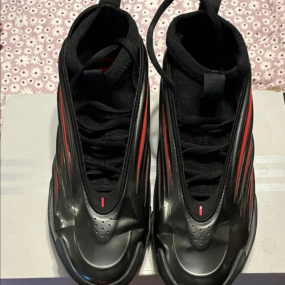 adidas Athletic Shoes Black Red - Picture 7 of 10